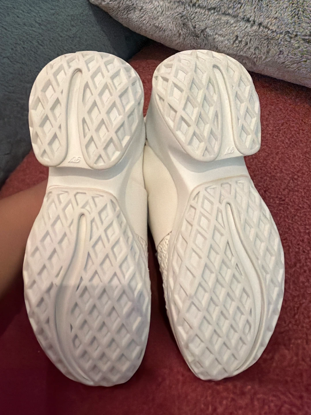 Roger Vivier White Viv Run Sneakers with Buckle - photo 4