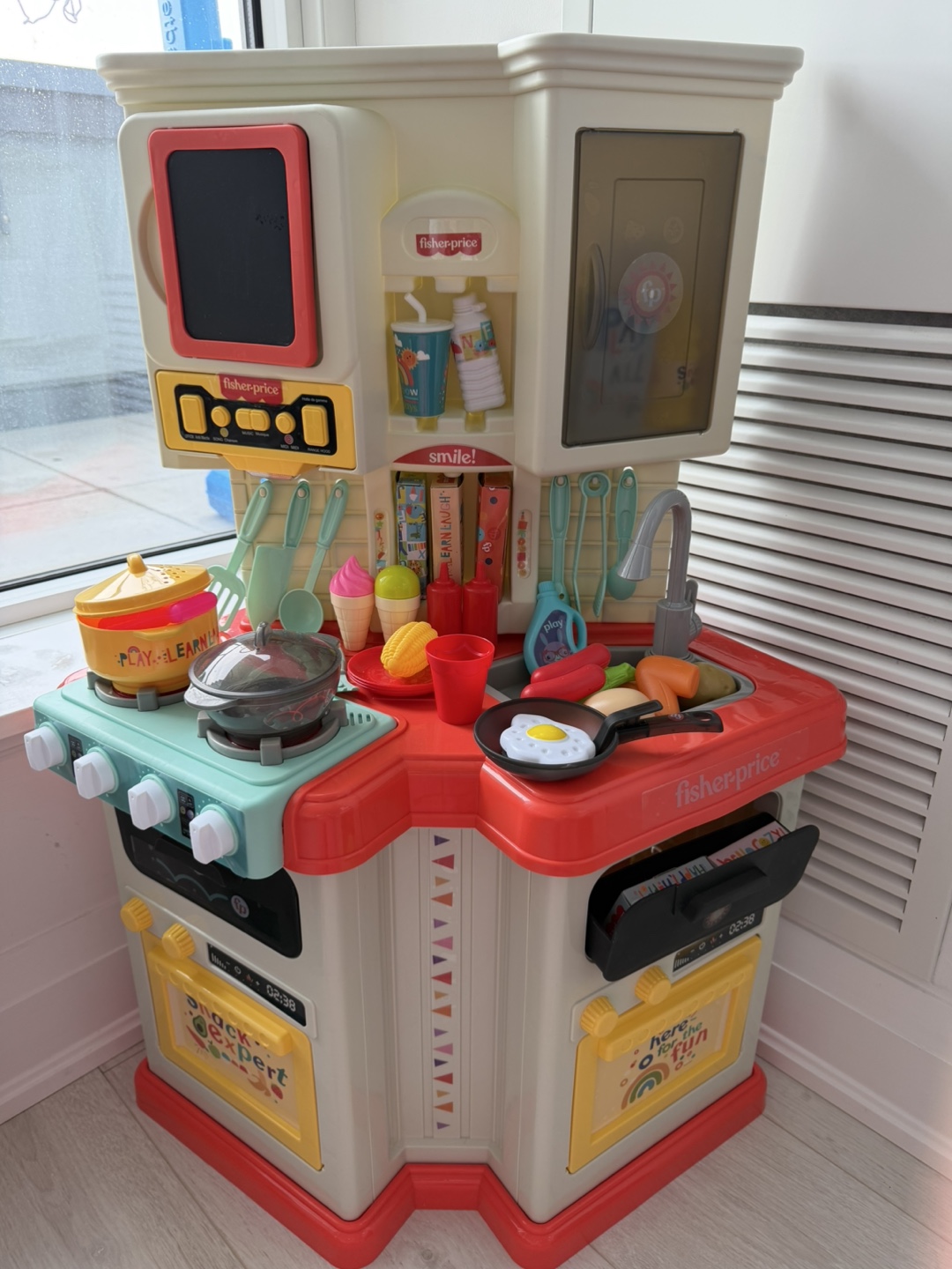 Fisher-Price Play Kitchen Playset 52 Accessories