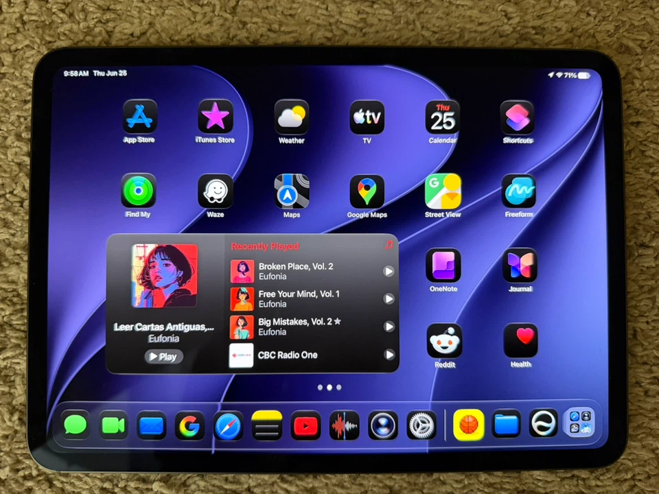 Apple iPad Pro 11-inch (M4) 256GB wifi trade for iPhone Air - photo 2