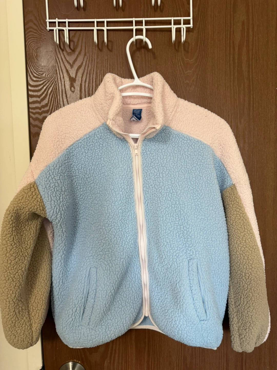Hollister Grey Diamond Pattern Sweater - photo 3