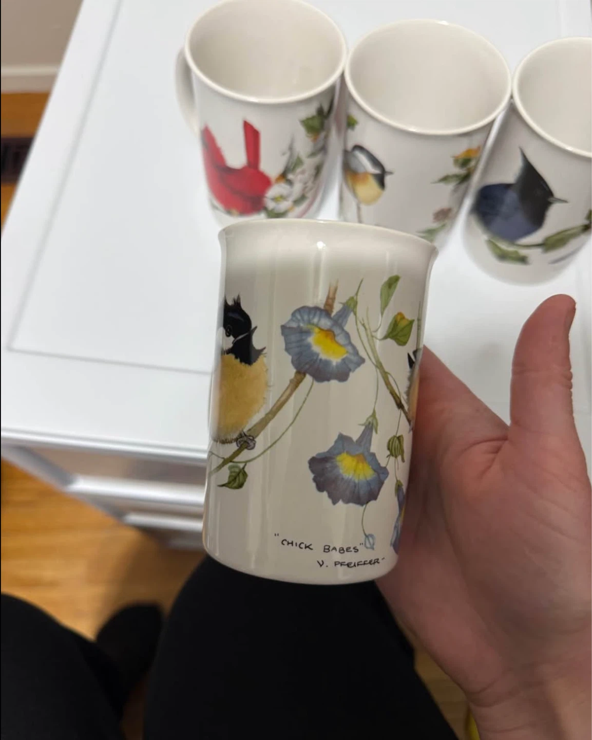 Set Of 4 Capilano Birds Coffee Mugs – Valerie Pfeiffer - photo 4