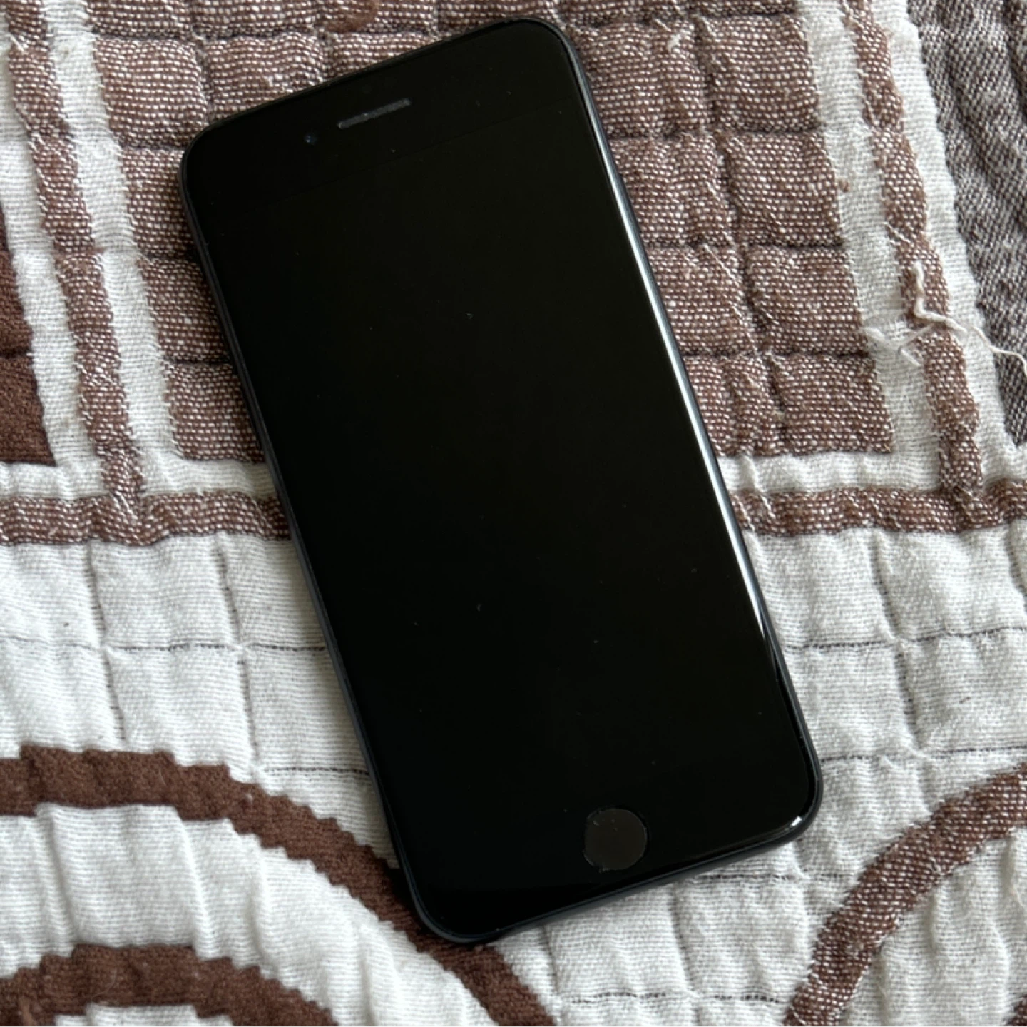 Apple iPhone SE (2nd Gen) - Balck - photo 2