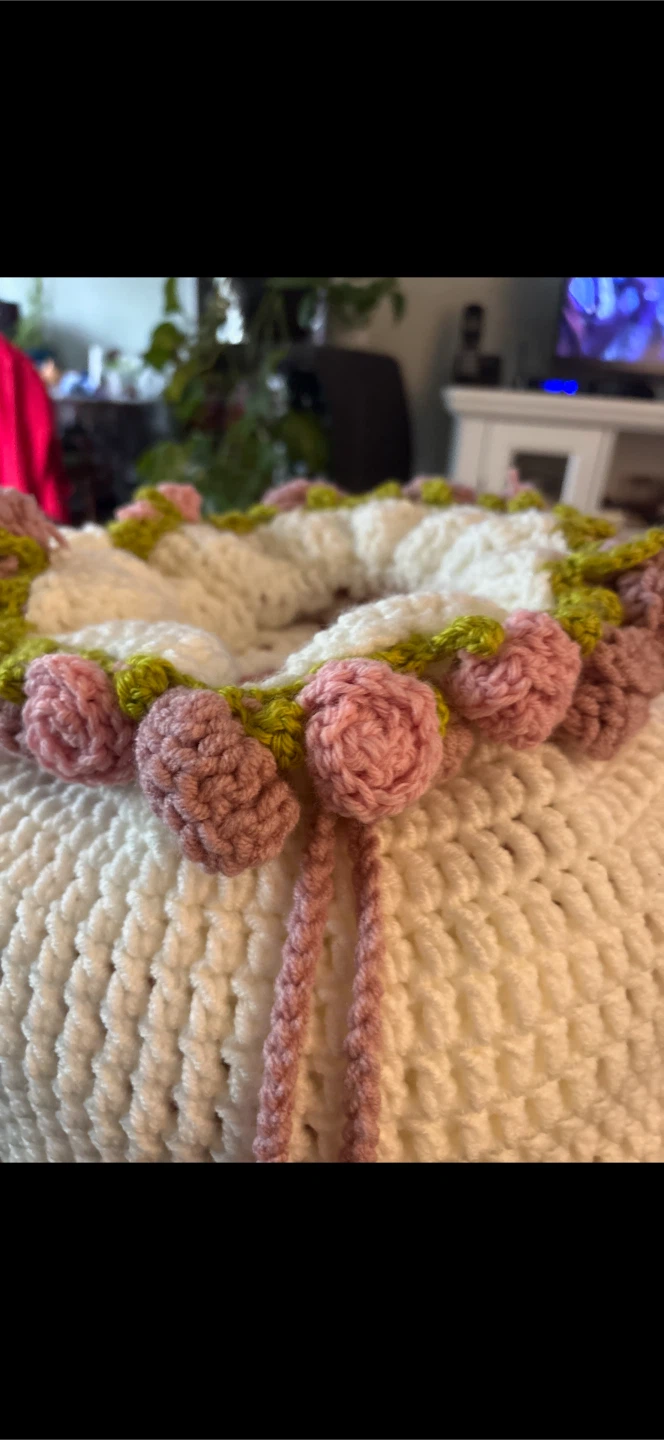 Hand crocheted drawstring pouch! - photo 4
