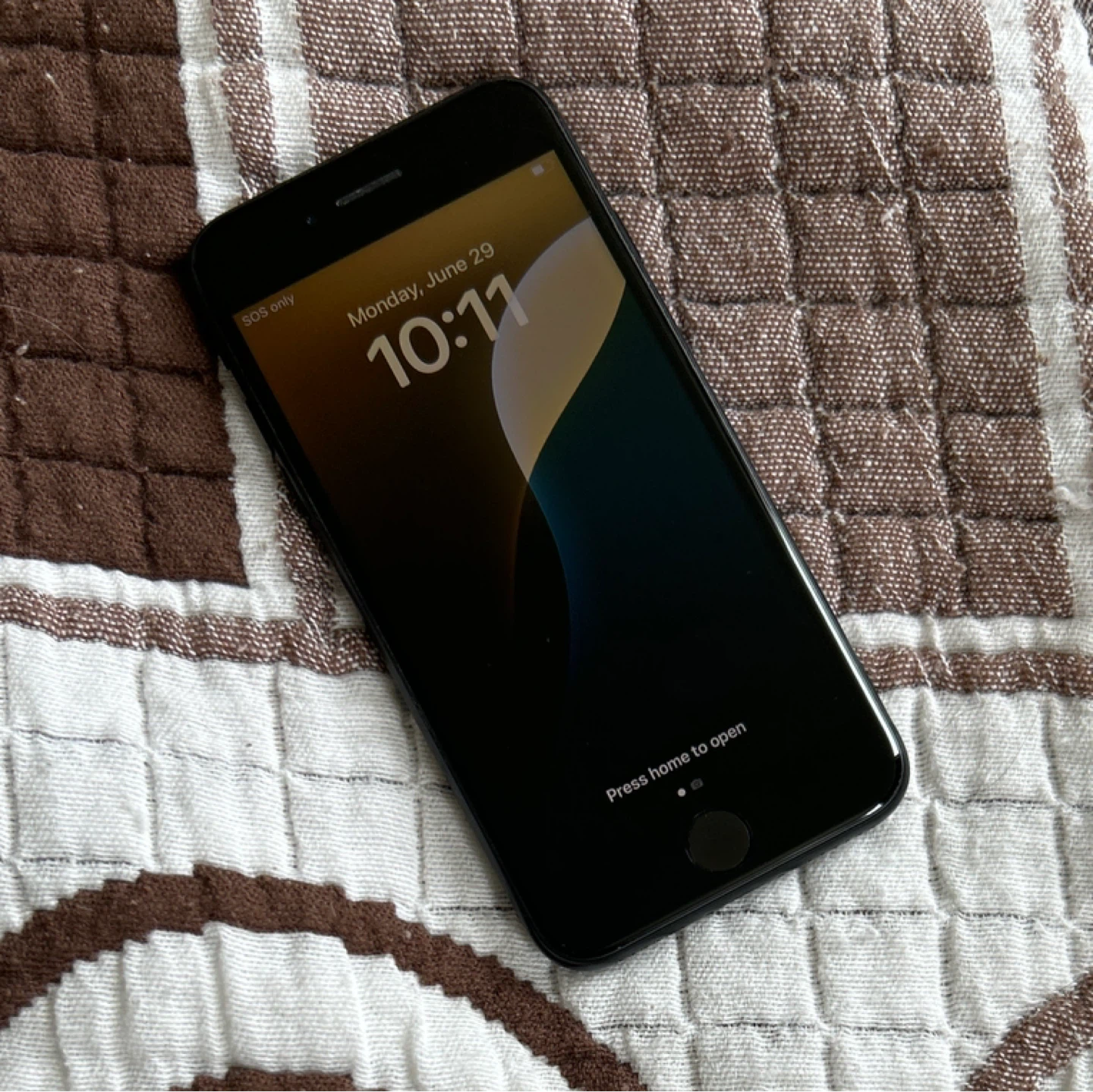 Apple iPhone SE (2nd Gen) - Balck - photo 3