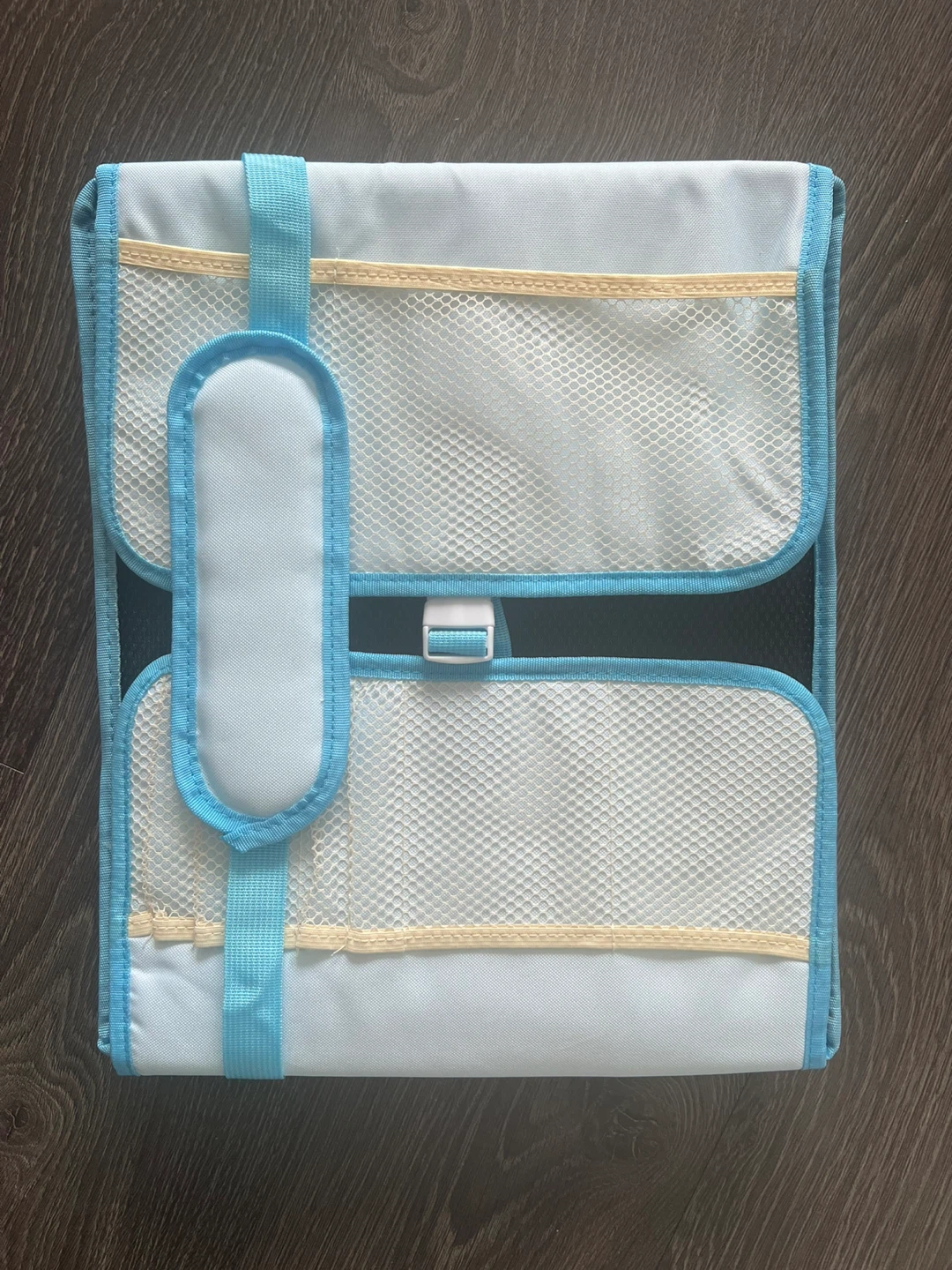 Car seat foldable tray for traveling with kids - photo 3