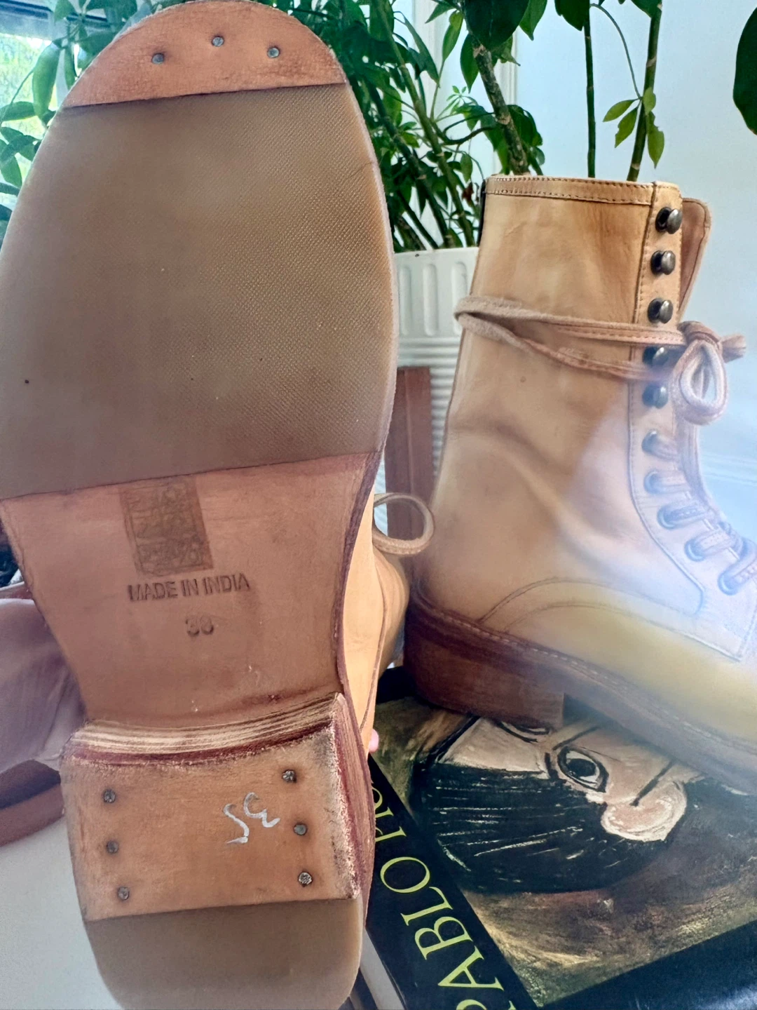 New Never worn Free People Leather lace up Boots - photo 4