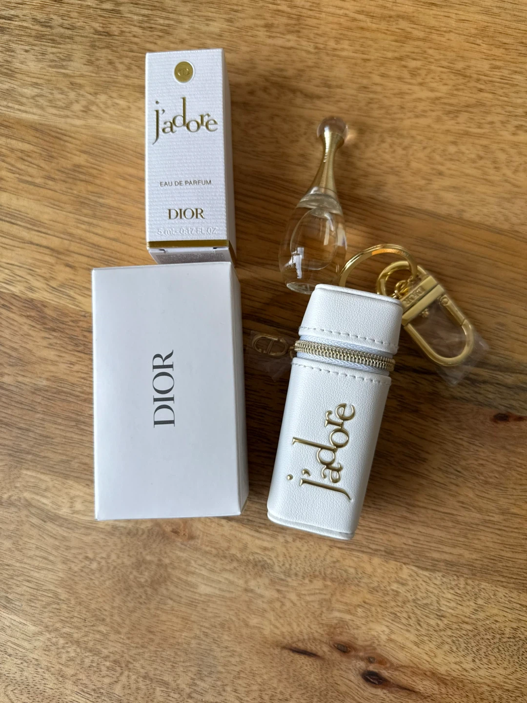 Dior J'adore Eau de Parfum Mini with Keychain Pouch - photo 2