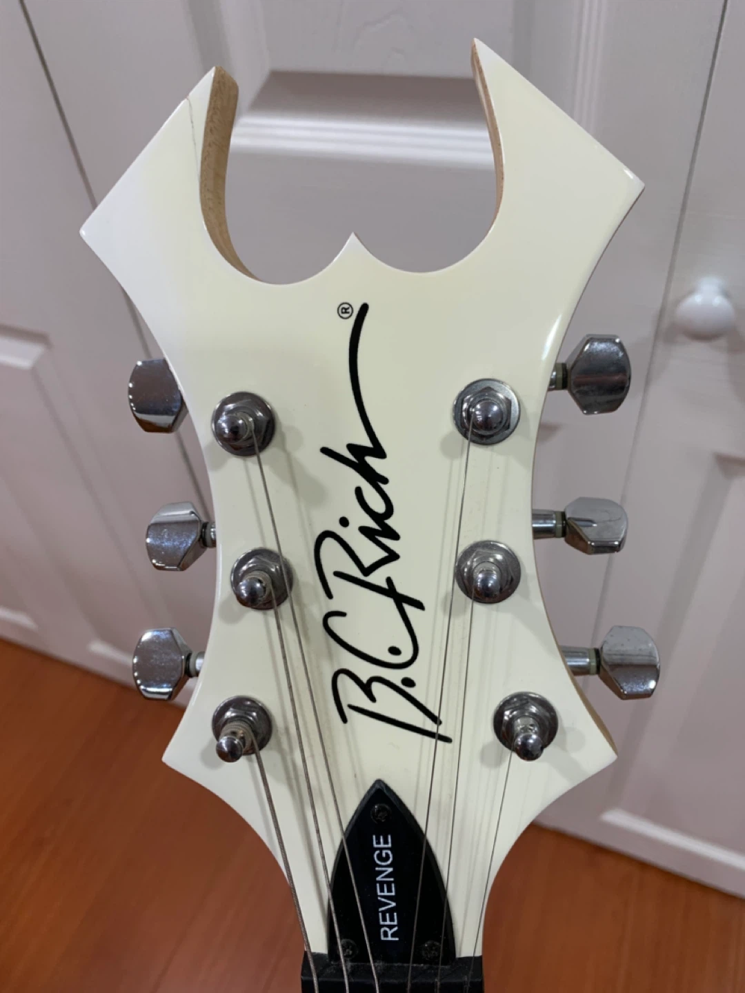 BC Rich Revenge Warlock guitar - photo 4