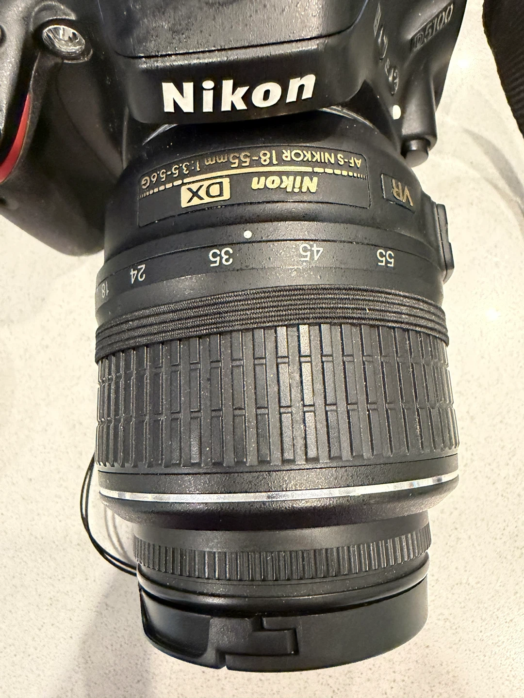 Nikon D5100, VR 18-55 mm lens case included - photo 2