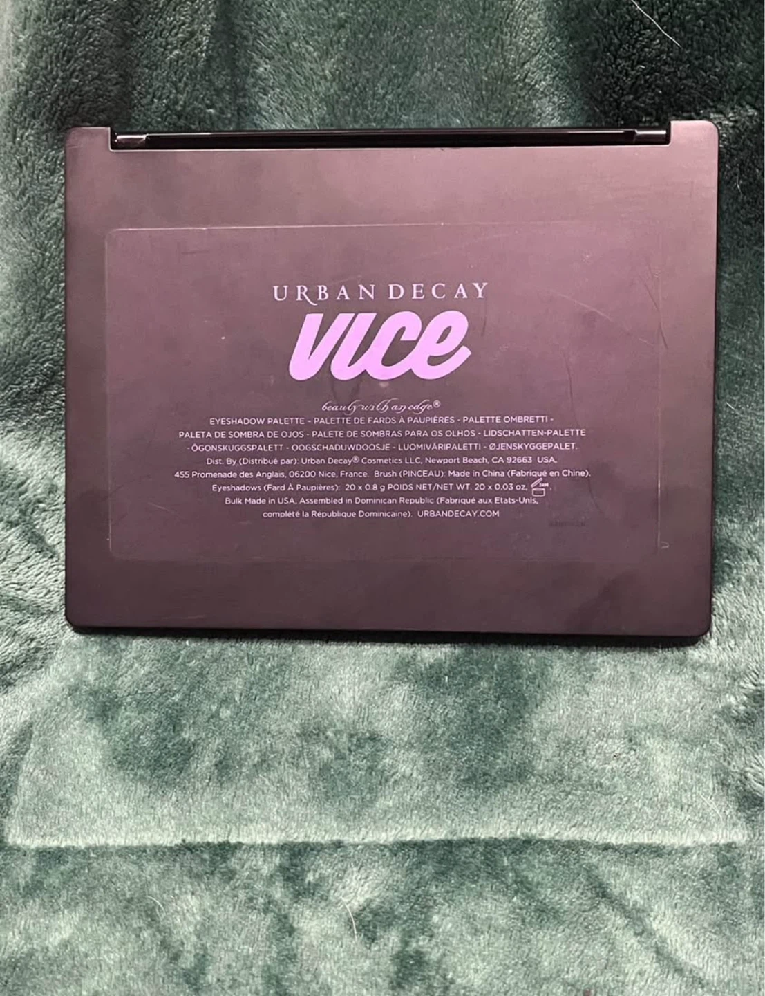 Urban Decay Vice 4 Eyeshadow Palette - photo 4