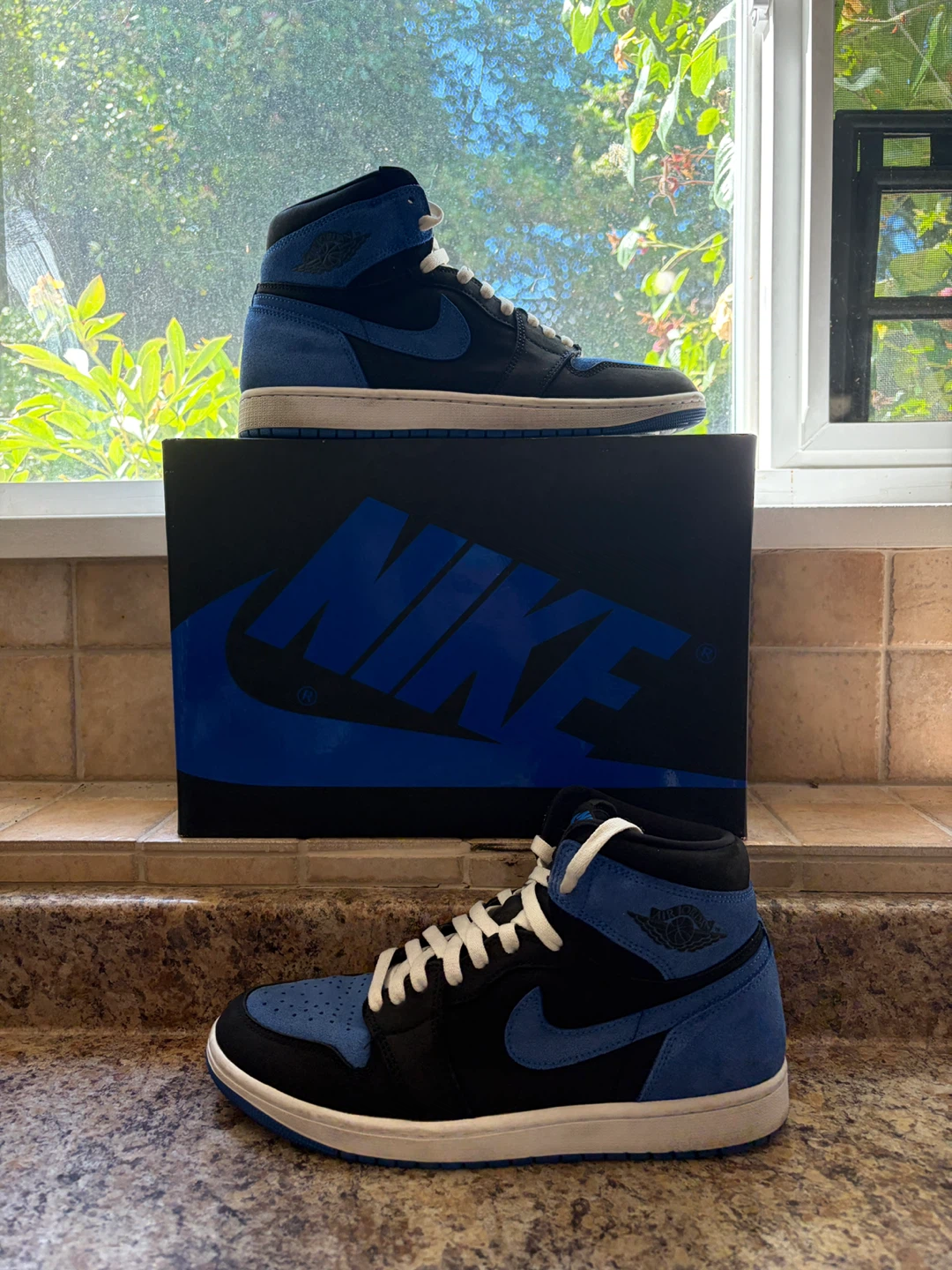 Nike Air Jordan 1 High OG "Court Blue"
