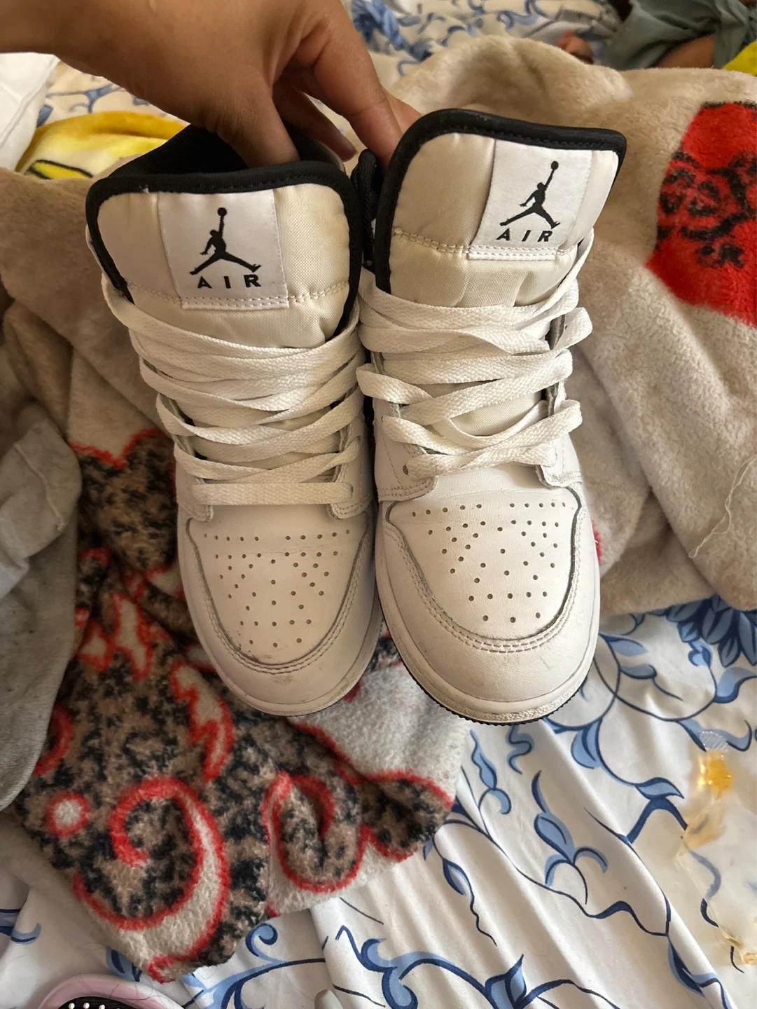 Nike Air Jordan 1 Mid White Black Youth Sneakers - photo 2