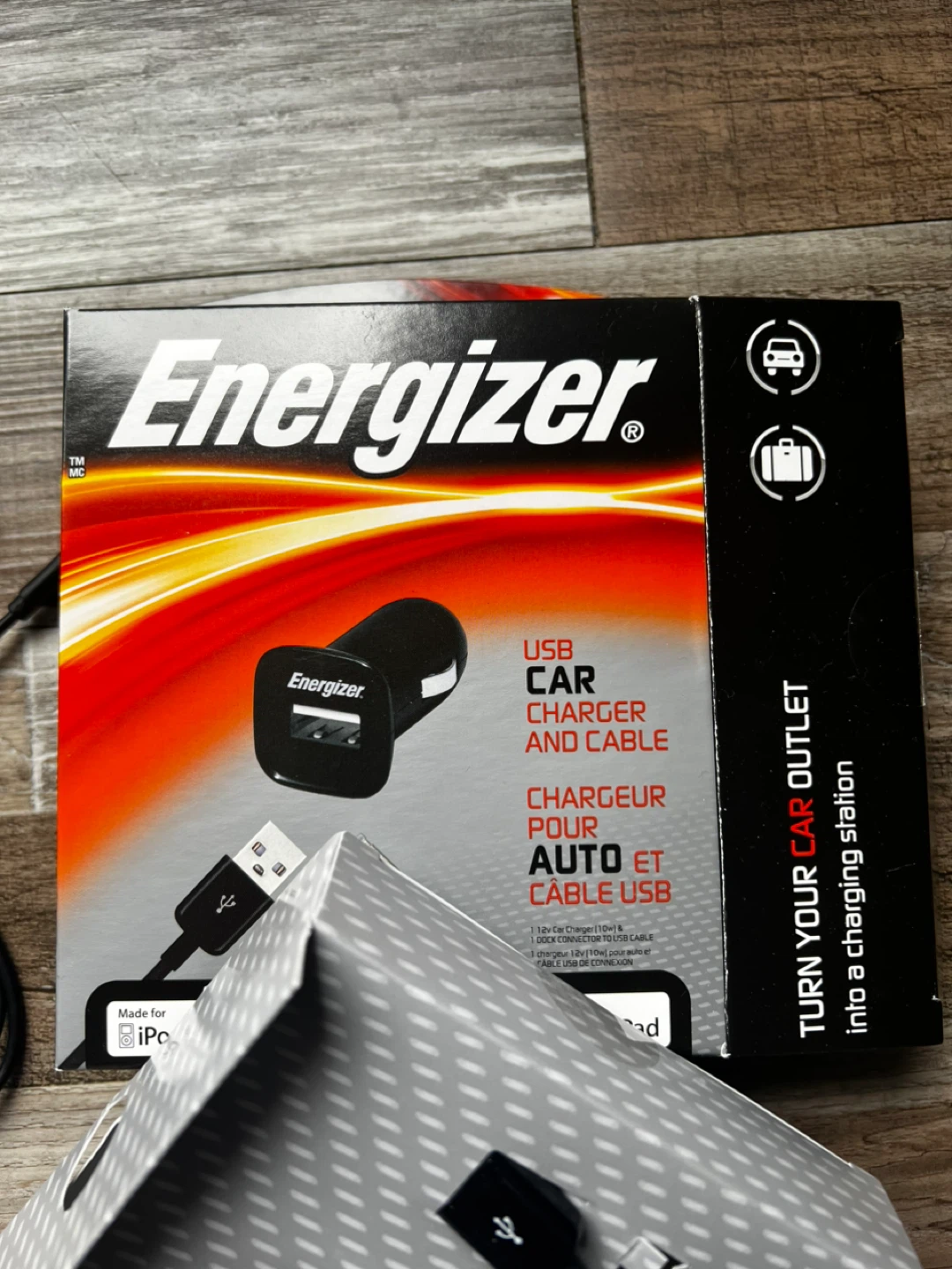 Energizer car charger + dual USB-C cable
