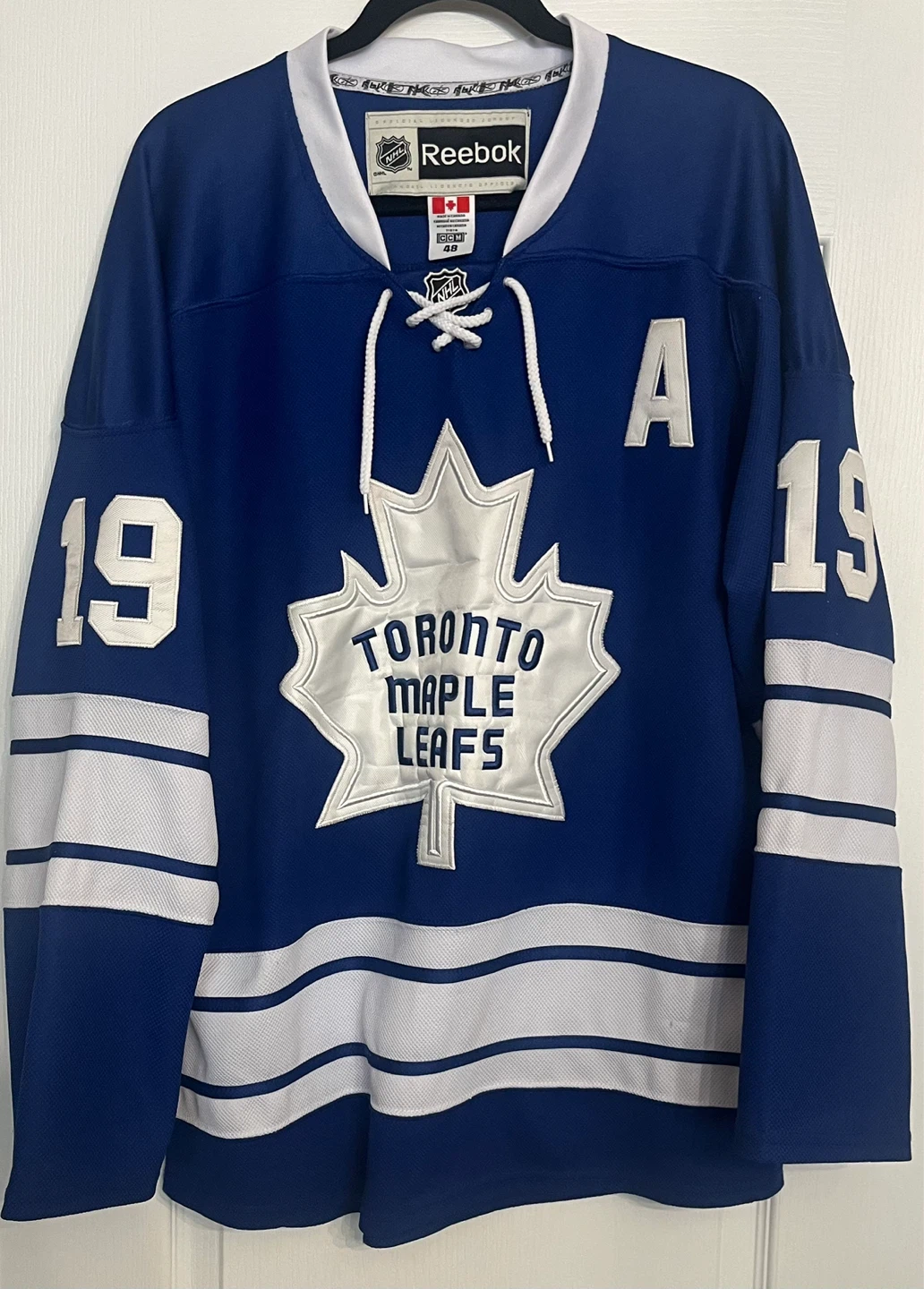 Reebok CCM Toronto Maple Leafs Jersey Men’s Large