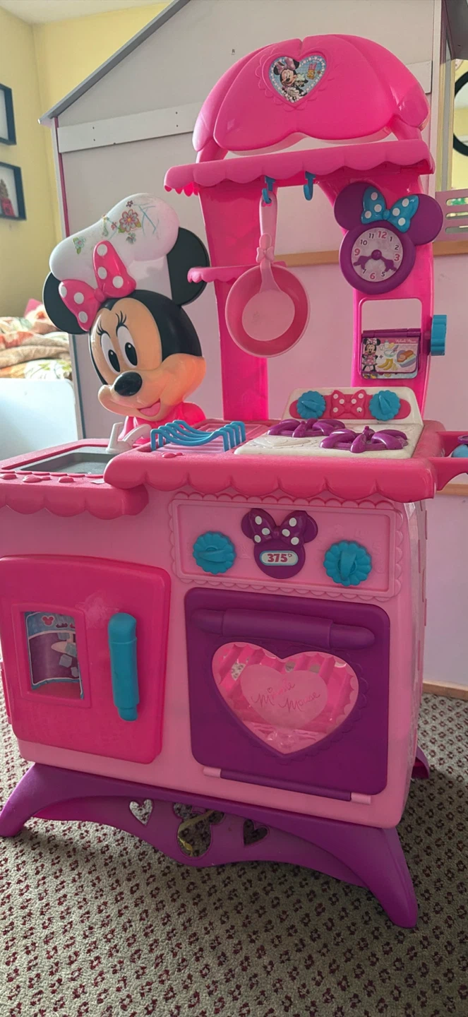 Disney Minnie Mouse Pretend Play Kitchen - photo 2