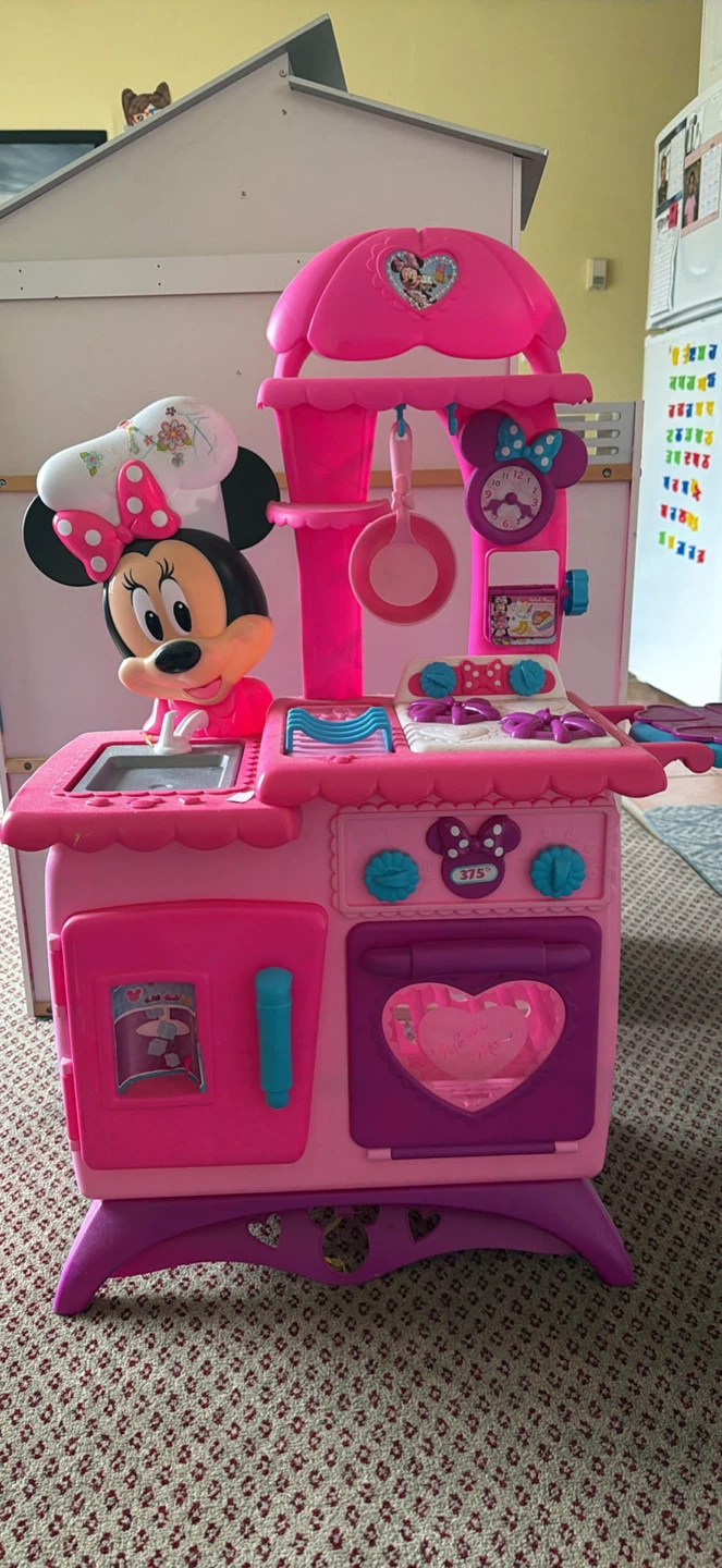 Disney Minnie Mouse Pretend Play Kitchen - photo 3