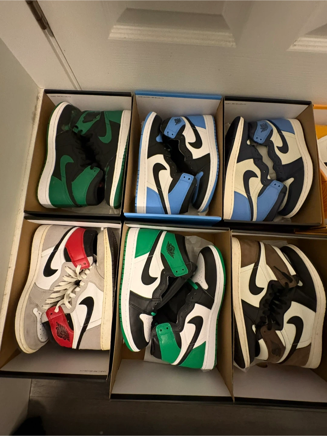 Jordan Collection For Sale | DS & Lightly Worn | - photo 2