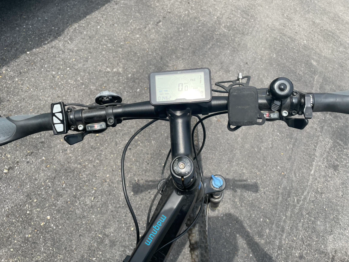 Magnum Peak 27.5 Electric Mountain Bike - photo 5