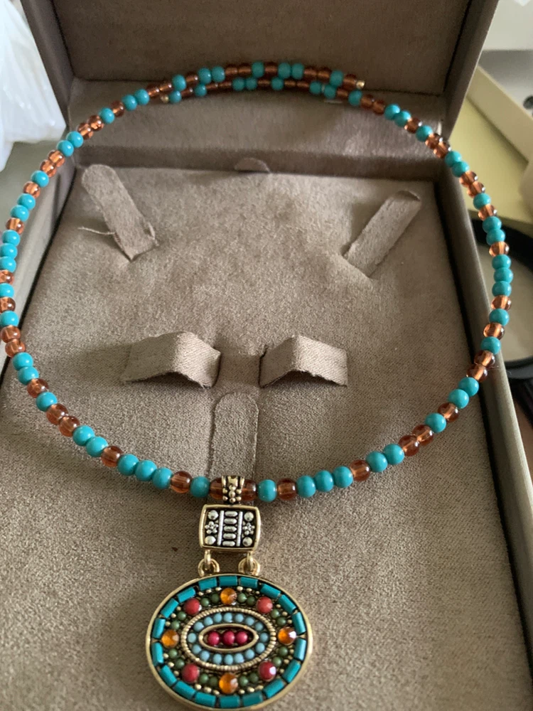 Beaded Necklace with Oval Pendant