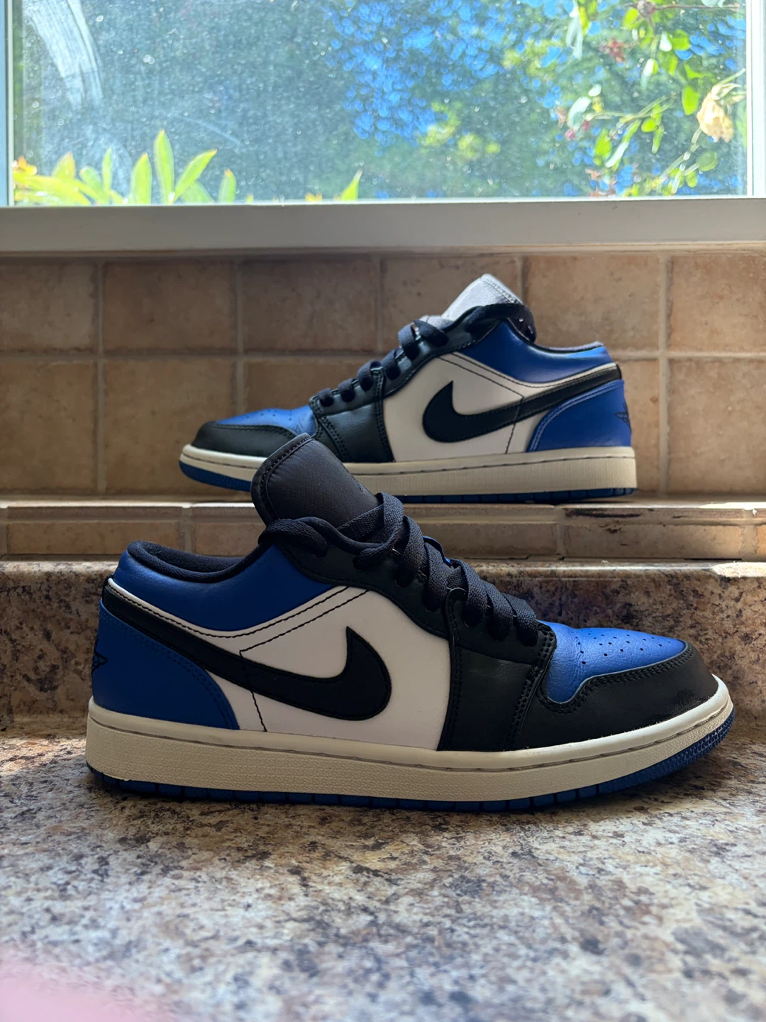 Air Jordan 1 Low Royal Blue