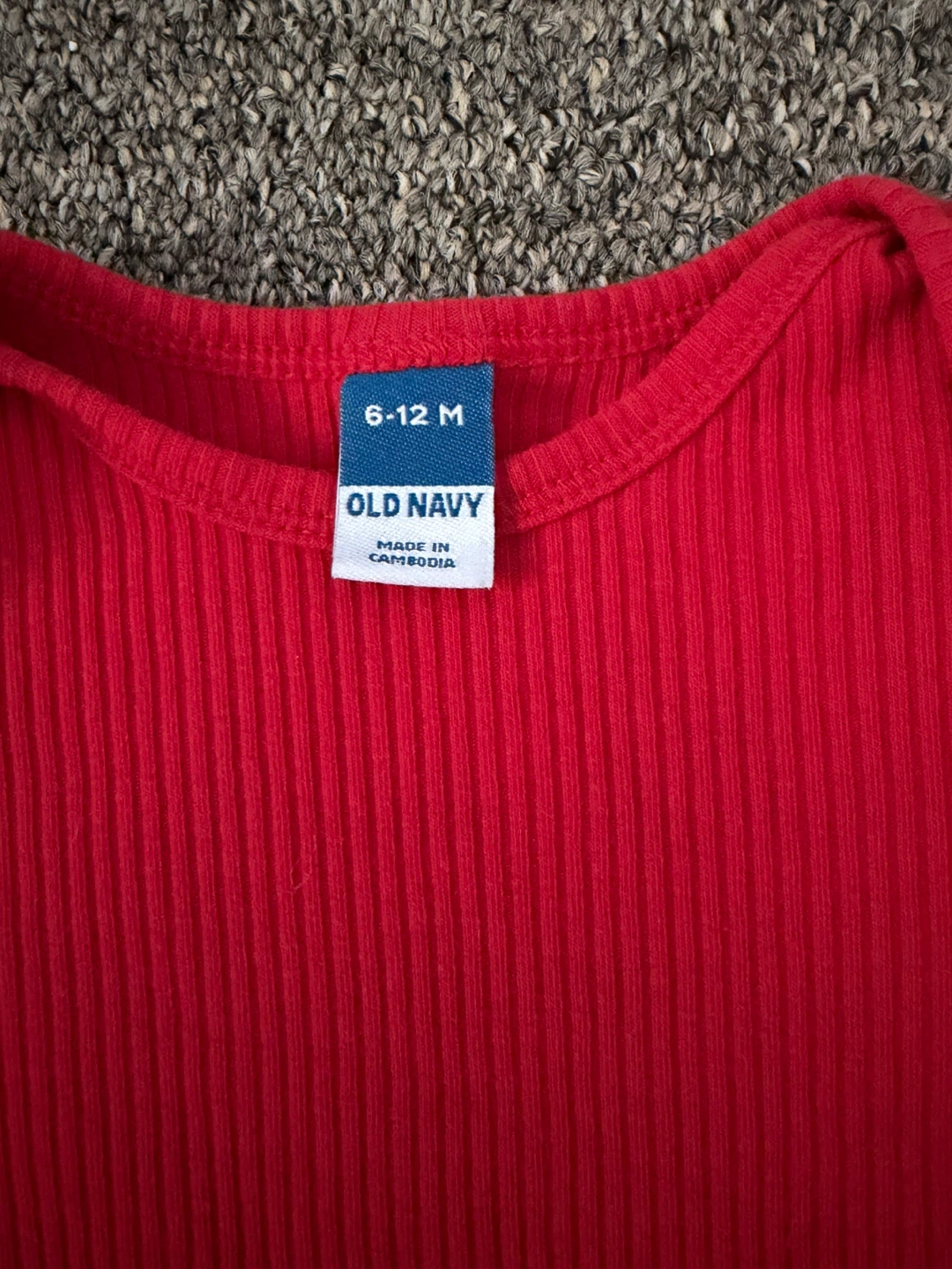 Old Navy Red Long Sleeve Bodysuit - 6-12 Months - photo 2
