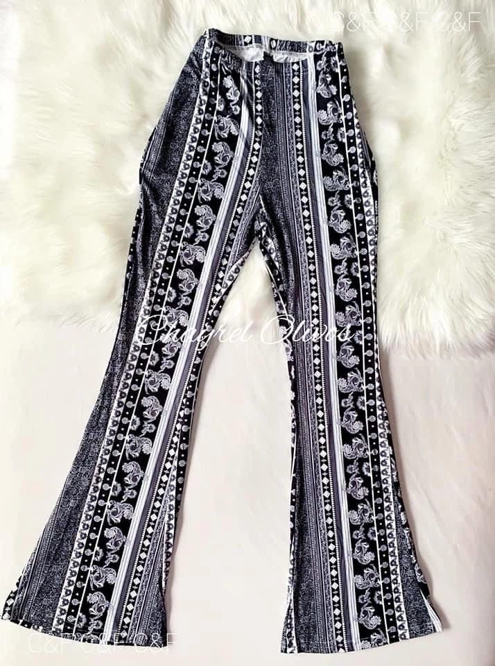 Forbidden leggings / Women's Boho Print Flare Pants