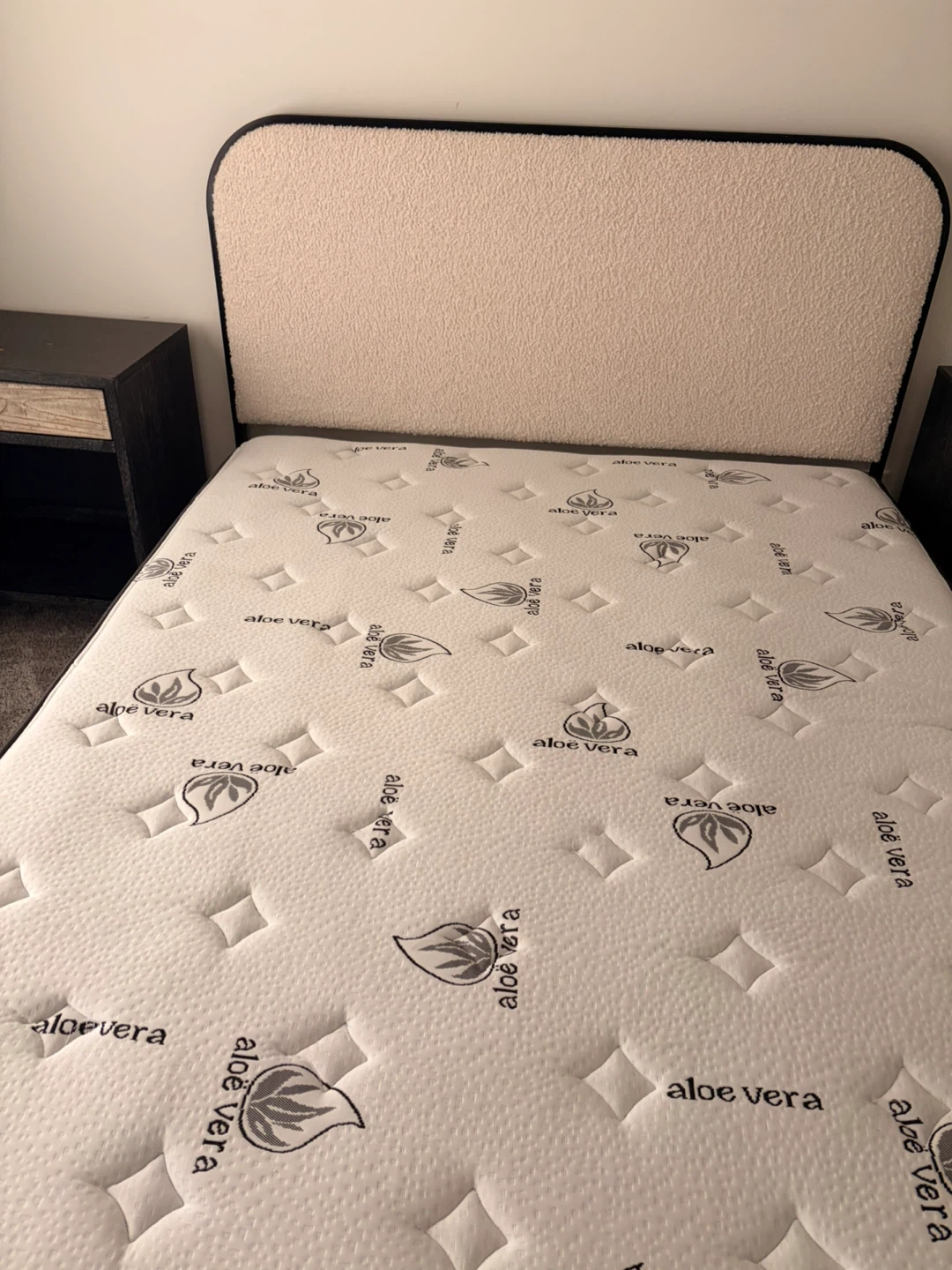 Queen Boucle Bedframe - photo 2