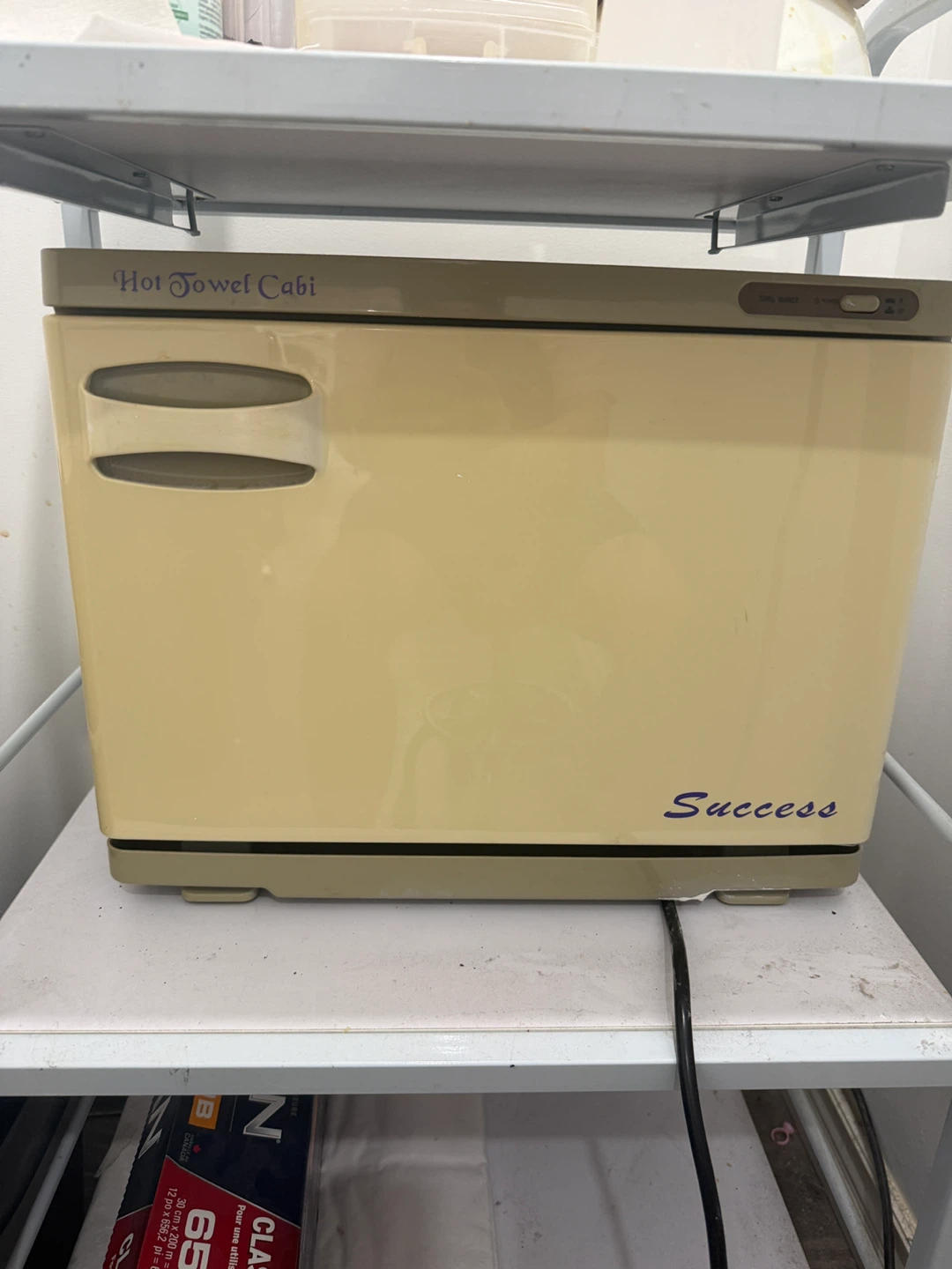 Success Hot Towel Cabinet