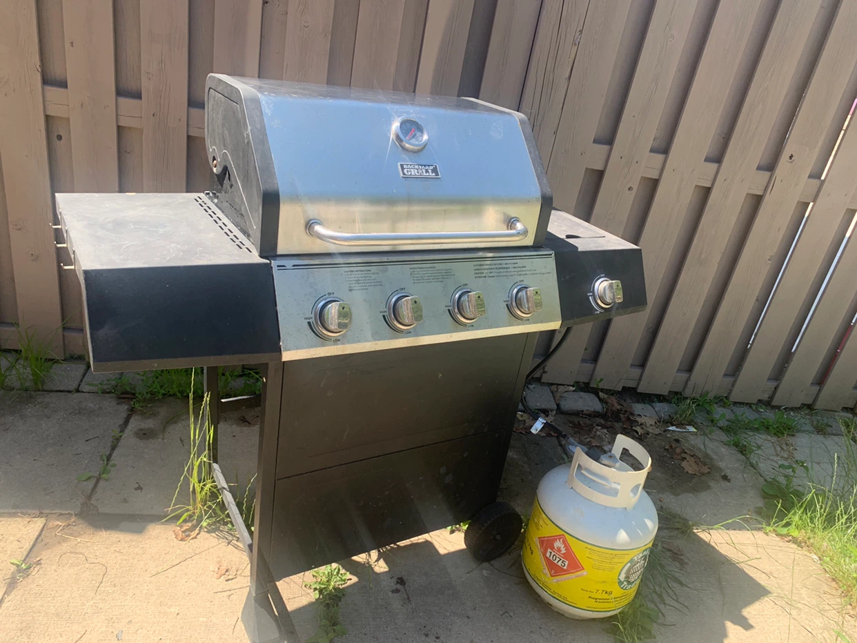 Backyard Grill Propane BBQ