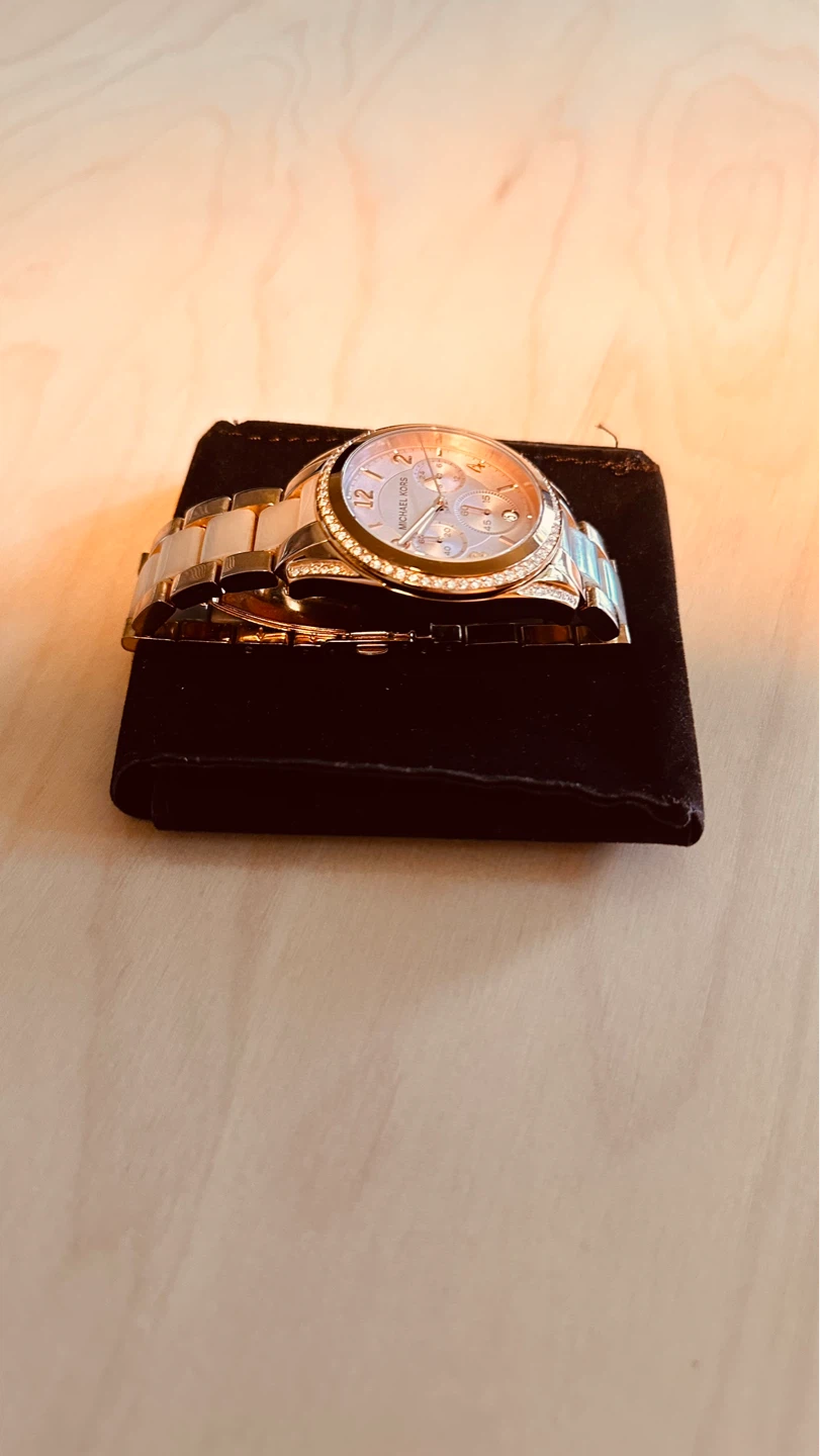 Michael Kors watch - photo 4
