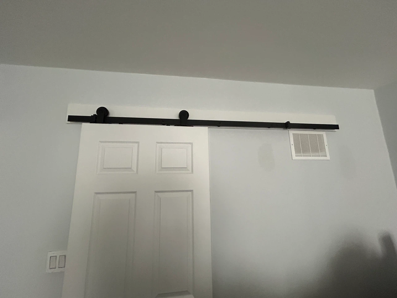 White Six-Panel Barn Door with Hardware - photo 2