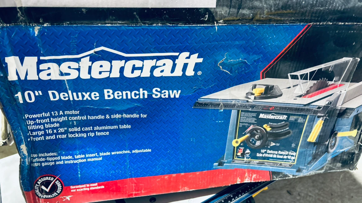 Mastercraft 10” Deluxe Table Saw - photo 5