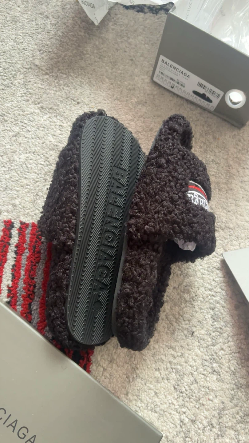 Balenciaga   Slides size 8.5 - photo 2