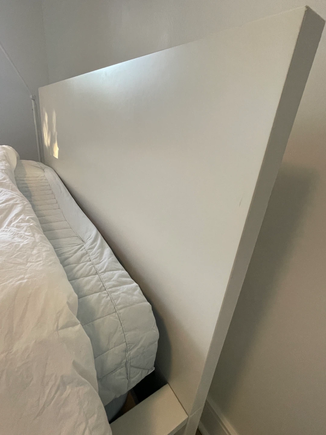 IKEA MALM full Bed Frame, two drawers and valevag mattress - photo 3