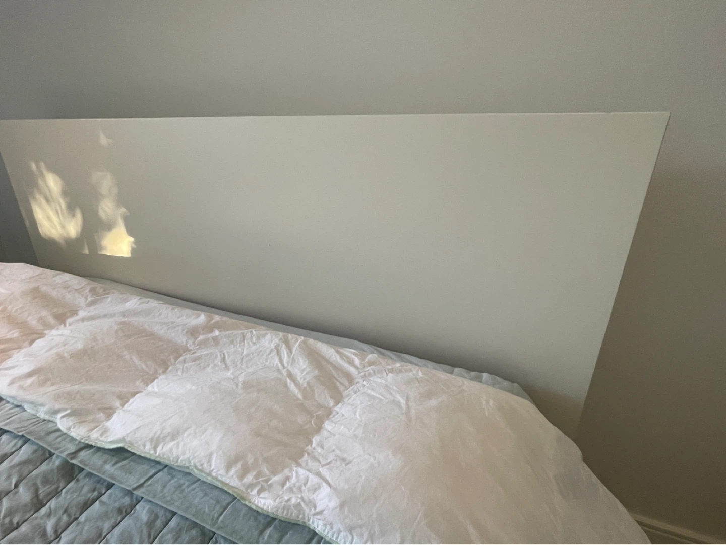 IKEA MALM full Bed Frame, two drawers and valevag mattress - photo 2