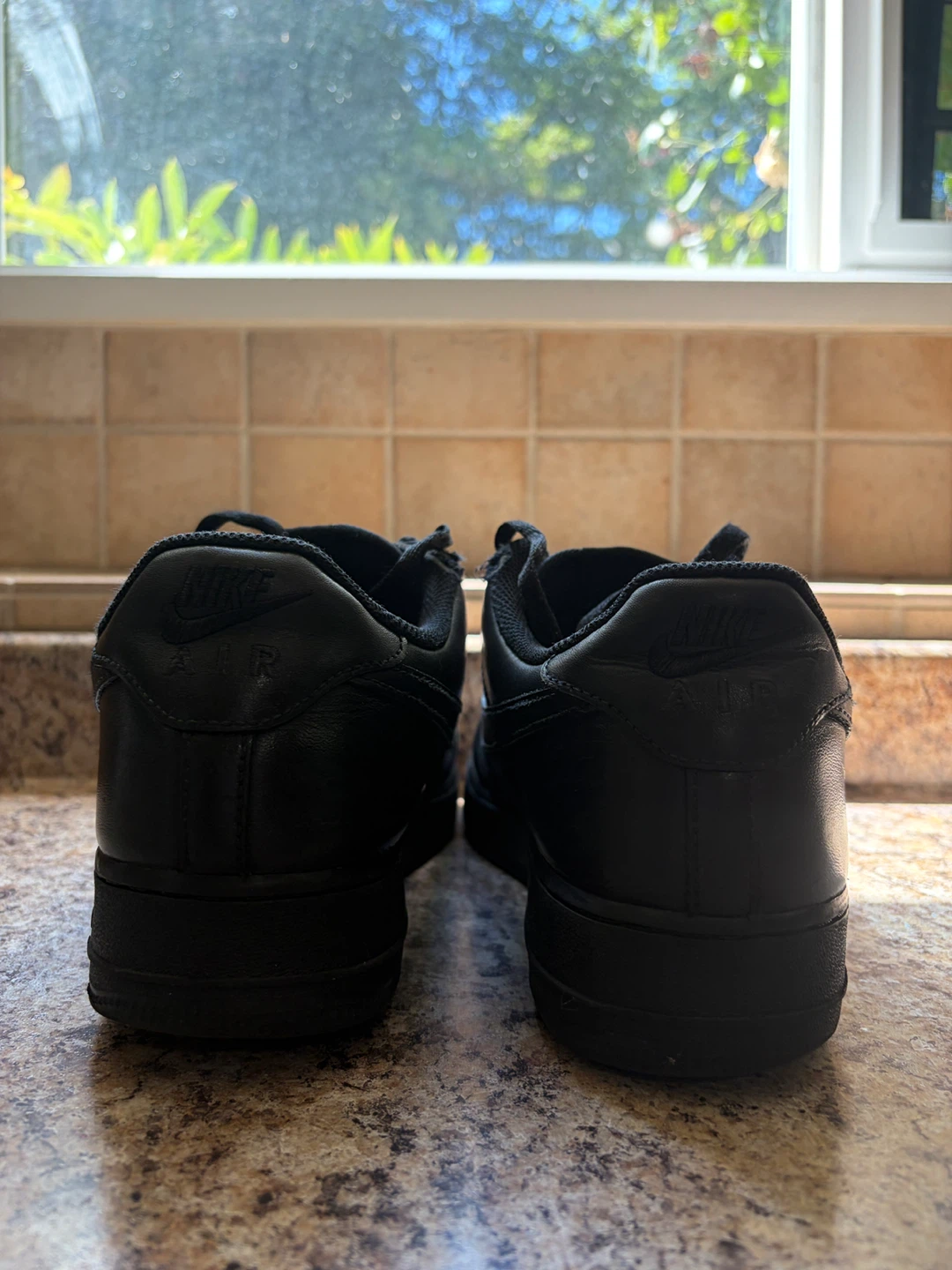 Nike Air Force 1 Men's Black Leather Sneakers - photo 2