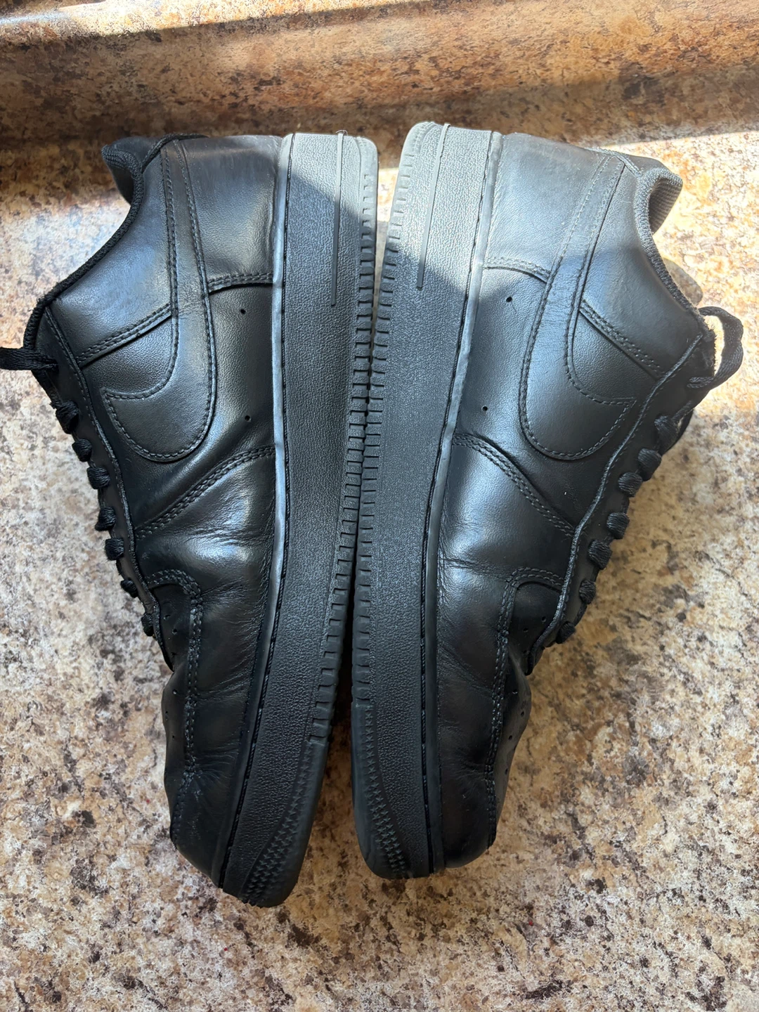 Nike Air Force 1 Men's Black Leather Sneakers - photo 5