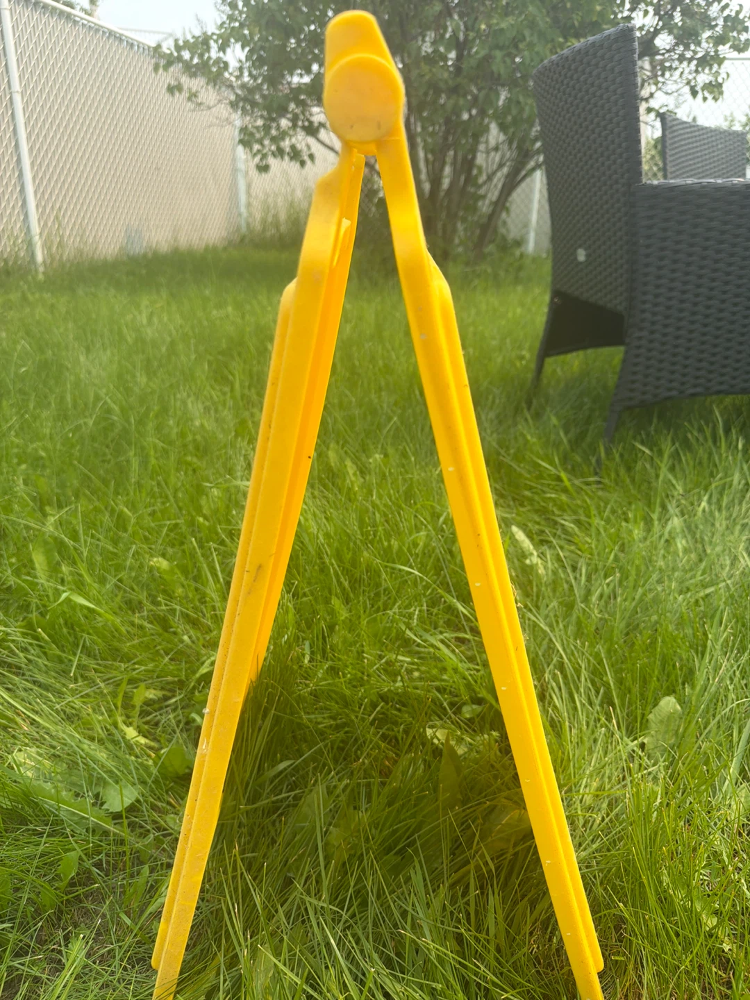 Rubbermaid Wet Floor Sign - photo 3