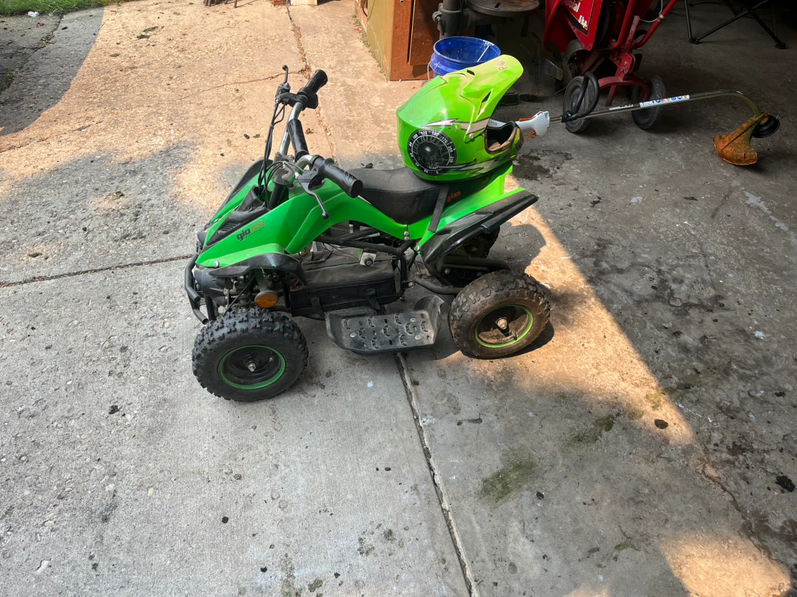 Green Kids ATV with Helmet - photo 2