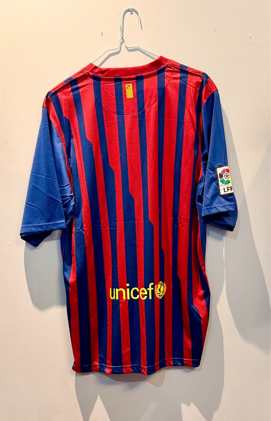 FC Barcelona Soccer Jersey Qatar Foundation Unicef LFP - photo 2