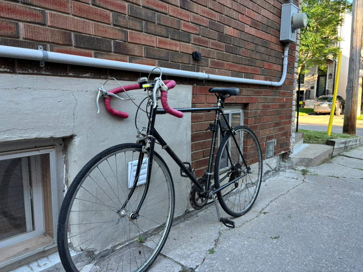 Vintage Black Road Bike - photo 3