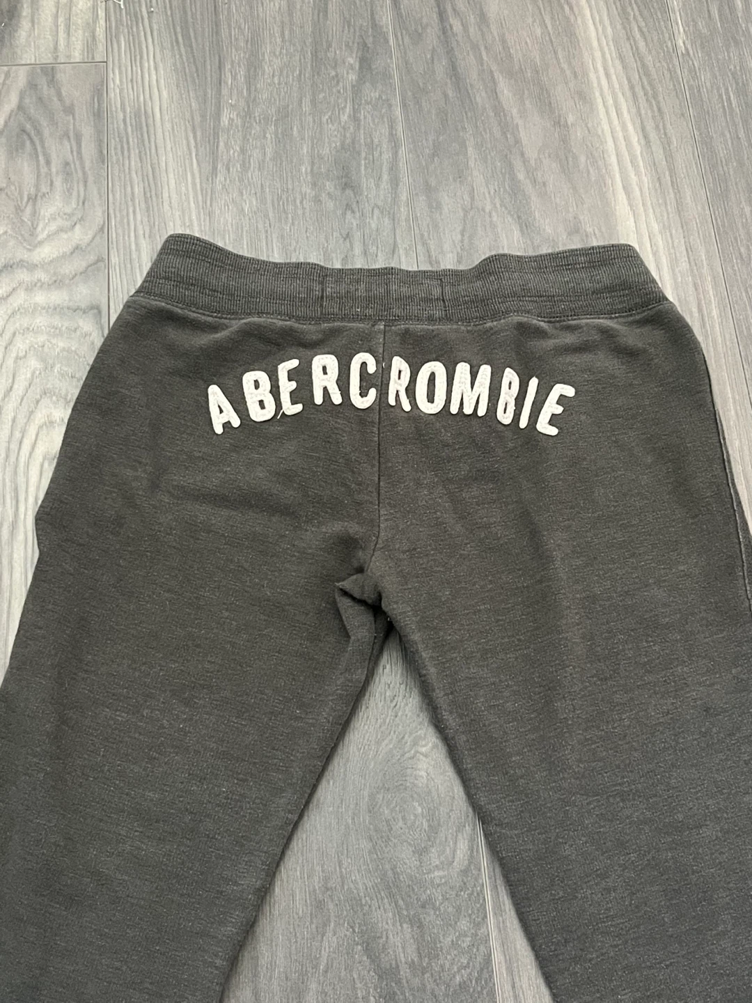 Abercrombie & Fitch Vintage Low-Rise Gray Sweatpants | Women - photo 3