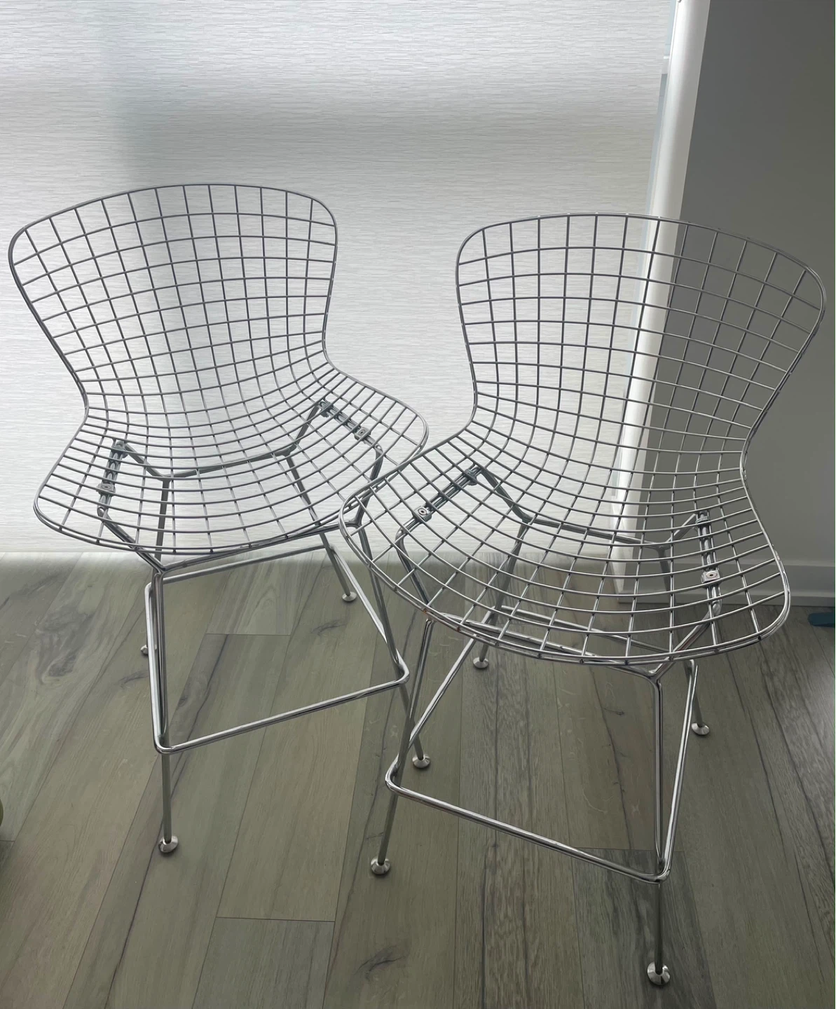 Bar Stools wired contemporary design