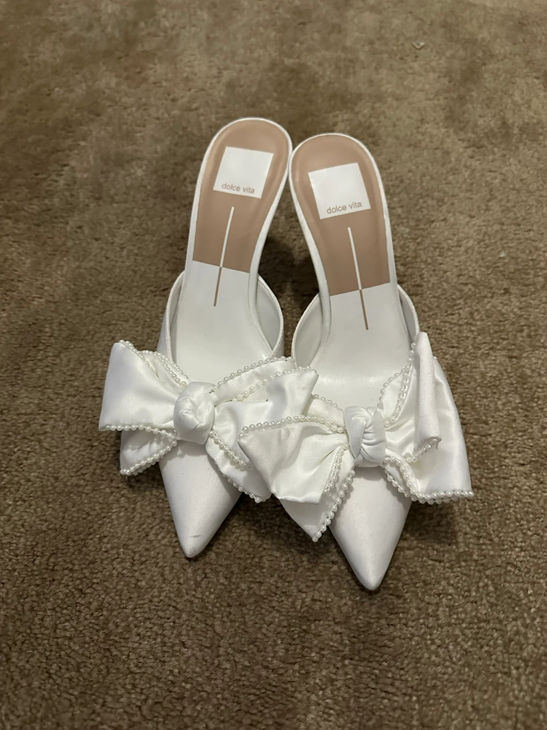 Dolce Vita White Bow Heels - photo 2
