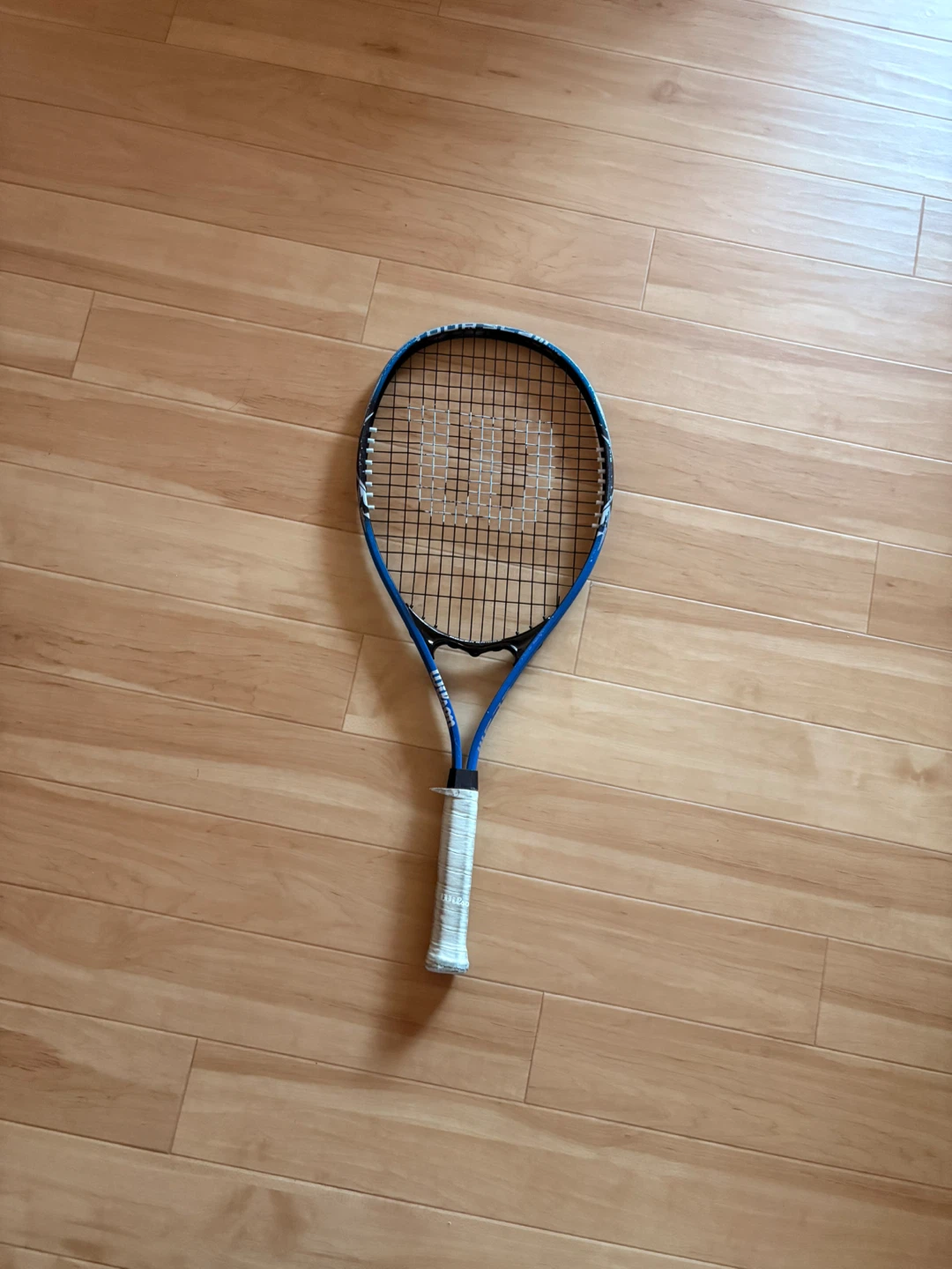 Two Wilson Tennis Racquets - Red & Blue - photo 2