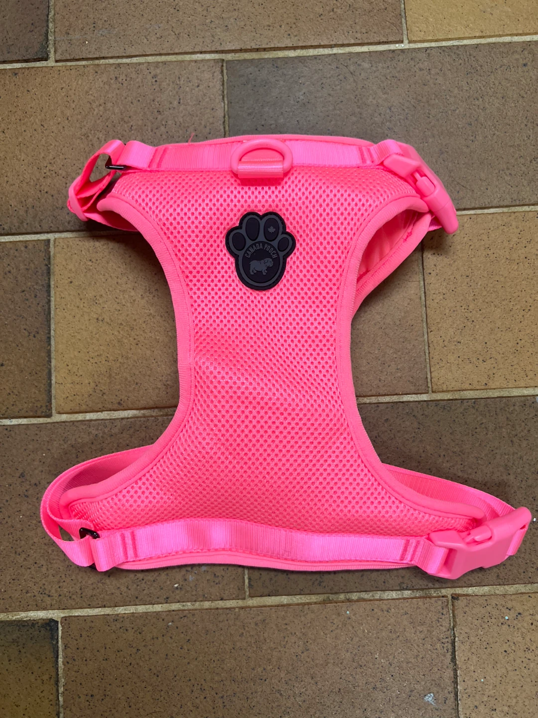 Canada Pooch Ltd. Dog Harness L/G - Bright Pink