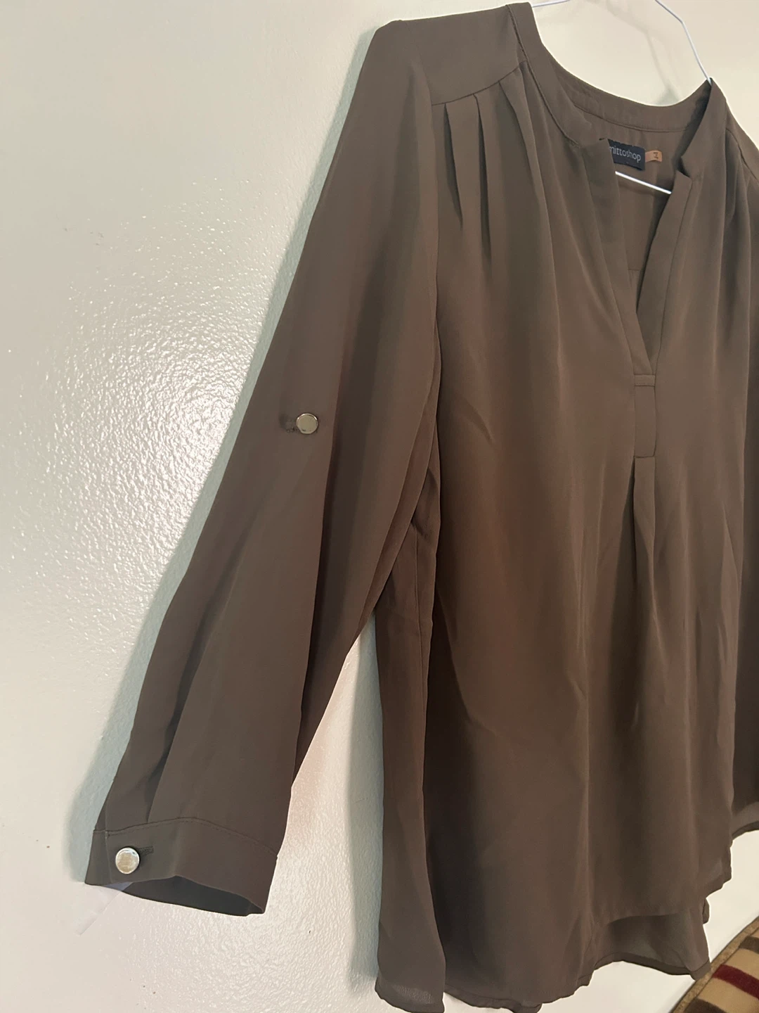 Short Sleeve V-Neck tunic blouse - photo 3