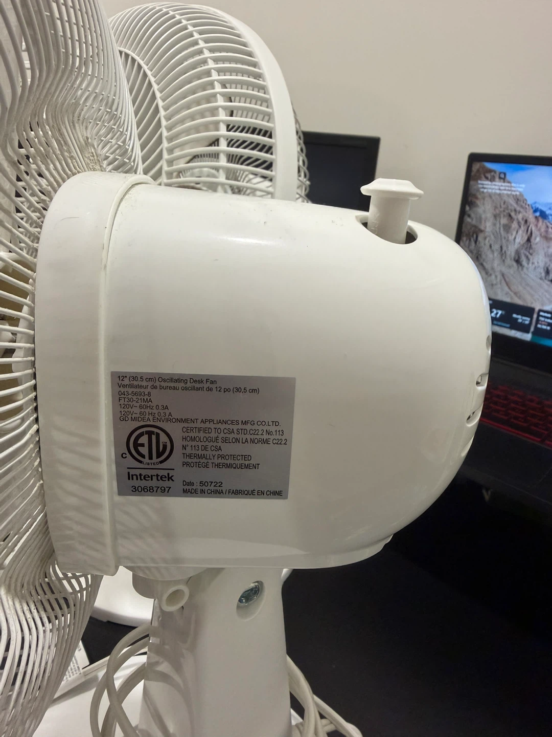 2x For Living 12” Oscillating Desk Fans - photo 4