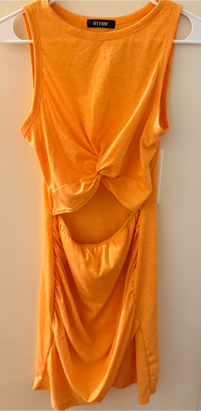 Orange Ruched Cutout Twist Front Dress - photo 2