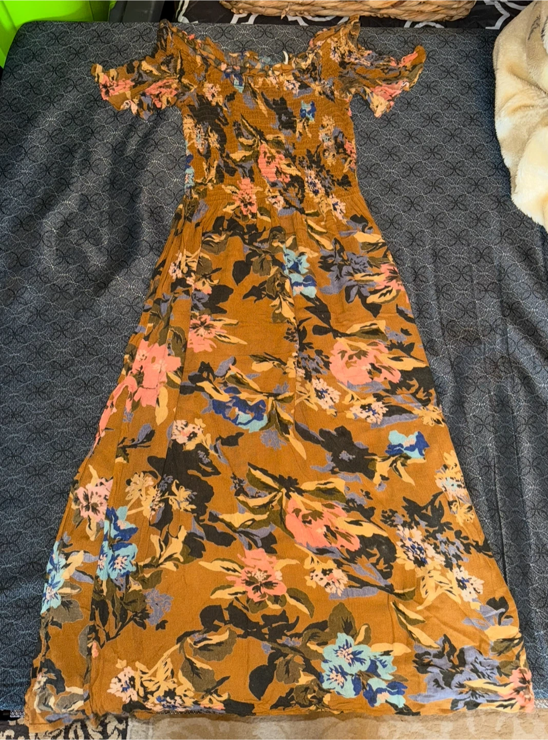 Women's Floral Maxi Dress with Slit